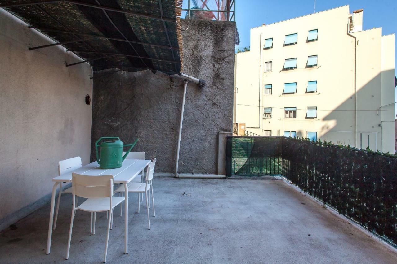 Casa Liberta - Downtown Modern Apartment With Airconditioning 산레모 외부 사진