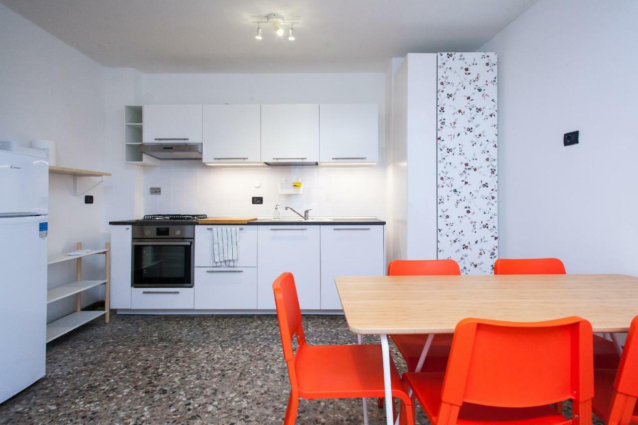Casa Liberta - Downtown Modern Apartment With Airconditioning 산레모 외부 사진